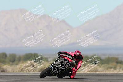 media/Jan-15-2026-Racers Edge (Thu) [[dfebeb70ab]]/2-A Group/Session 3 (Turn 16)/